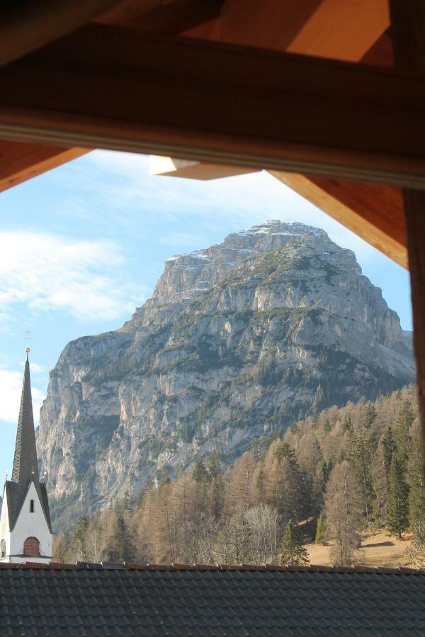Natur Luch Sossach ラ・ヴィッラ エクステリア 写真
